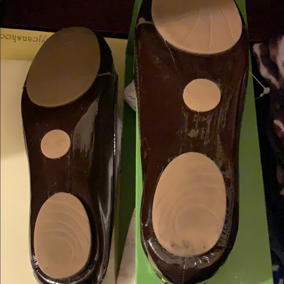 Kate Spade leather, Lacey, 9.5 new with box - Picture 4 of 5